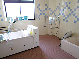 第２おごせ福祉作業所・入浴設備